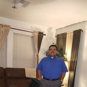 Meet your Posher, Jose yangelita